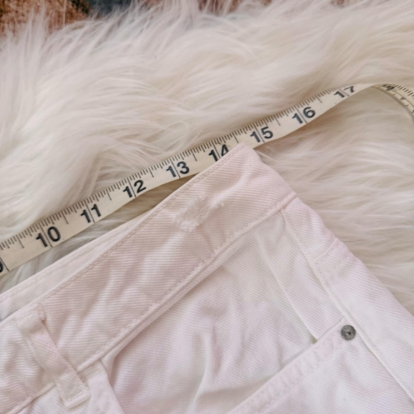 Zara Mens Distressed Shorts - Picture 5 of 7